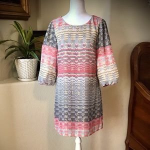 Light and comfy dress, blouse sleeves. Sz Small